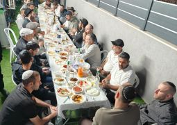 בחולון התוועדו עם הרב יפתח לוזיה